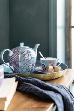 Flower Festival Cappuccino Tasse & Undertasse Hellblau