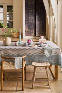 Tasse et soucoupe Blooming Tales Fantasy Blau 300ml