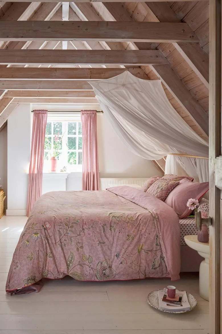 Zierkissen Quilted Mumbai Morning Rosa